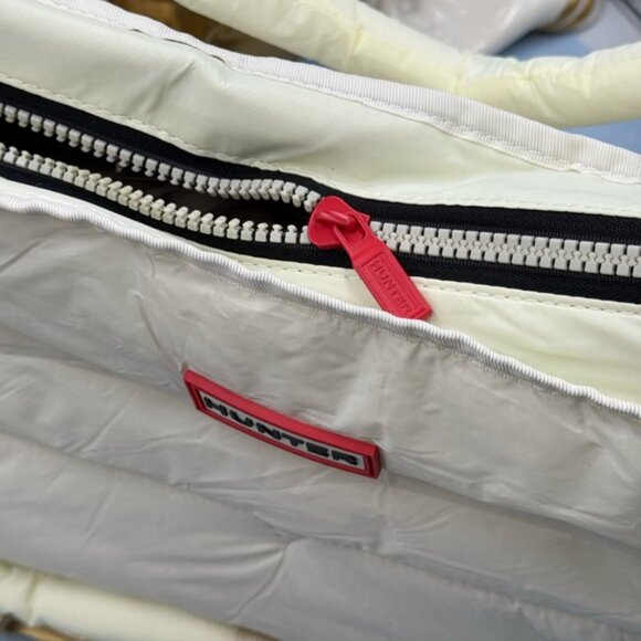 🆕 HUNTER 🧿 NWOT Large Framed Puffer Bag, White *MISSING CROSSBODY STRAP* - Picture 9 of 14